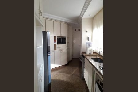 Apartamento à venda com 138m², 3 quartos e 3 vagas