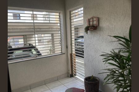 Área externa de casa à venda com 4 quartos, 195m² em Cidade Vargas, São Paulo
