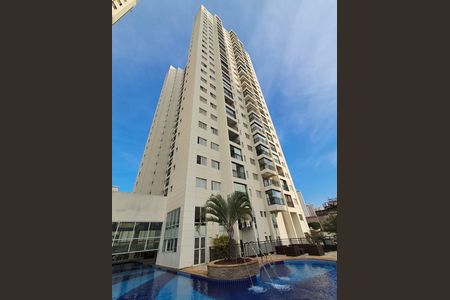 Apartamento à venda com 68m², 2 quartos e 1 vaga Apartamento à venda com 68m², 2 quartos e 1 vagaFachada