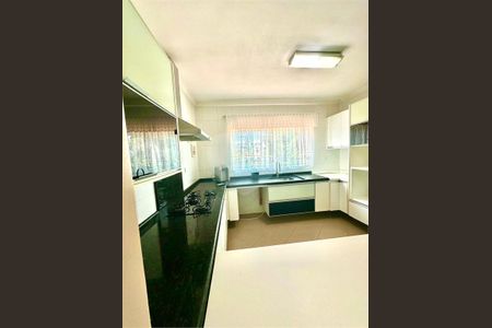 Casa à venda com 180m², 3 quartos e 4 vagas