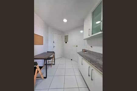 Apartamento à venda com 107m², 2 quartos e 2 vagas