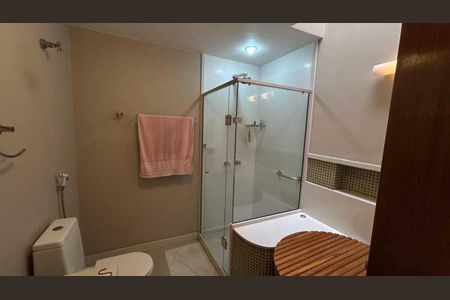 Apartamento à venda com 357m², 3 quartos e 4 vagas