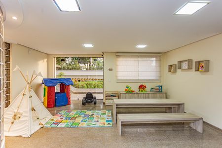 Apartamento para alugar com 220m², 4 quartos e 4 vagas Apartamento para alugar com 220m², 4 quartos e 4 vagasBrinquedoteca