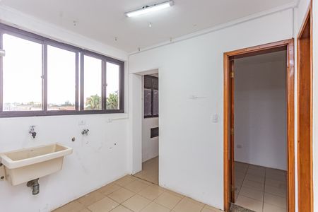 Apartamento para alugar com 220m², 4 quartos e 4 vagas Apartamento para alugar com 220m², 4 quartos e 4 vagasÁrea de Serviço