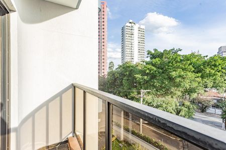 Apartamento para alugar com 220m², 4 quartos e 4 vagas Apartamento para alugar com 220m², 4 quartos e 4 vagasVaranda da Suíte