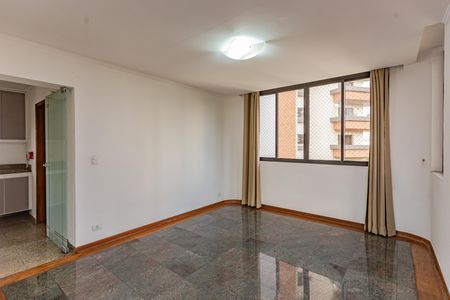 Apartamento para alugar com 220m², 4 quartos e 4 vagas Apartamento para alugar com 220m², 4 quartos e 4 vagasSala