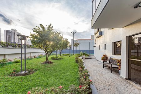 Apartamento para alugar com 220m², 4 quartos e 4 vagas Apartamento para alugar com 220m², 4 quartos e 4 vagasÁrea comum