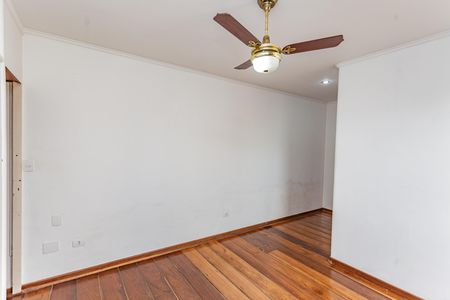 Apartamento para alugar com 220m², 4 quartos e 4 vagas Apartamento para alugar com 220m², 4 quartos e 4 vagasSuíte