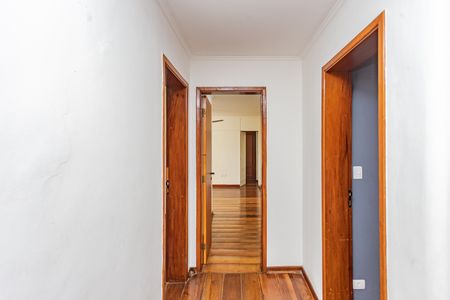 Apartamento para alugar com 220m², 4 quartos e 4 vagas Apartamento para alugar com 220m², 4 quartos e 4 vagasCorredor