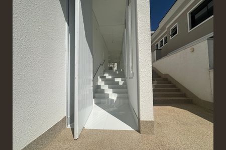 Casa de condomínio à venda com 390m², 4 quartos e 4 vagasHall de entrada