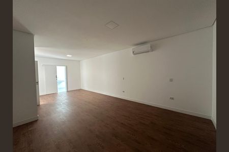 Casa de condomínio à venda com 390m², 4 quartos e 4 vagasSuíte 1