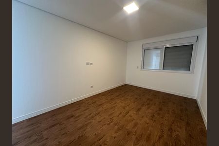 Casa de condomínio à venda com 390m², 4 quartos e 4 vagasSuíte 4