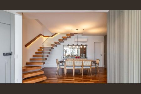 Apartamento à venda com 4 quartos, 254m² em Vila Nova Conceição, São Paulo