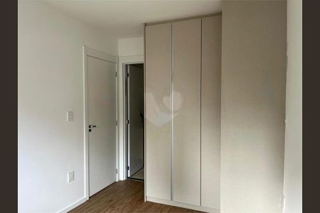 Apartamento à venda com 38m², 1 quarto e 1 vaga