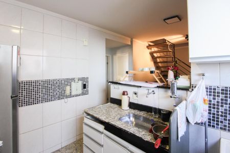 Apartamento à venda com 65m², 2 quartos e 2 vagasCozinha e Área de Serviço
