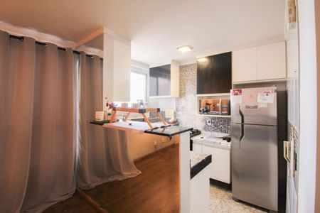 Apartamento à venda com 65m², 2 quartos e 2 vagasCozinha e Área de Serviço