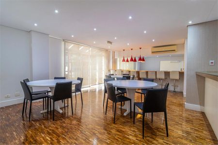 Apartamento à venda com 115m², 3 quartos e 1 vaga