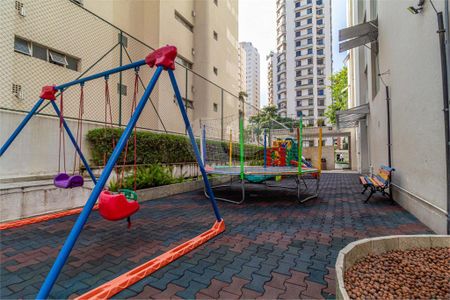 Apartamento à venda com 115m², 3 quartos e 1 vaga