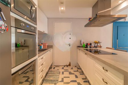 Apartamento à venda com 115m², 3 quartos e 1 vaga