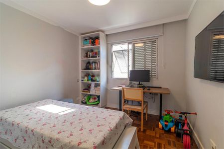 Apartamento à venda com 3 quartos, 130m² em Vila Uberabinha, São Paulo