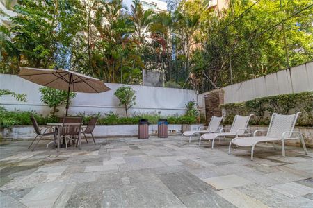 Apartamento à venda com 115m², 3 quartos e 1 vaga