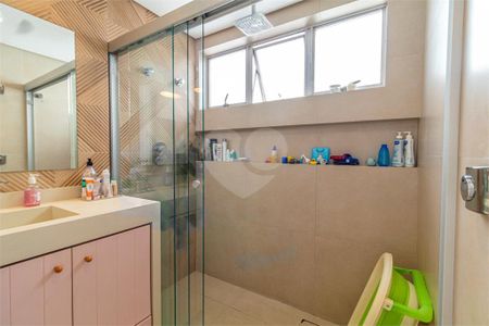 Apartamento à venda com 115m², 3 quartos e 1 vaga