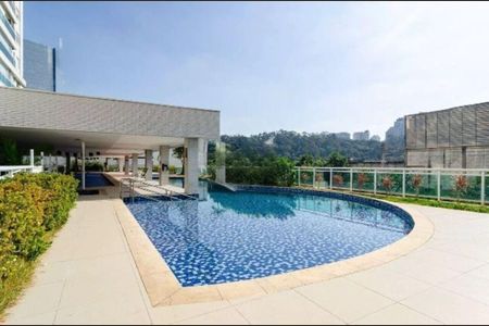 Apartamento à venda com 109m², 2 quartos e 2 vagas