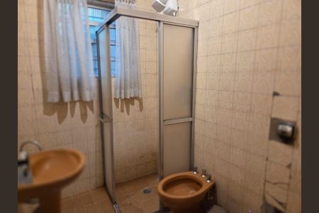 Banheiro de casa à venda com 3 quartos, 144m² em Vila Constança, São Paulo