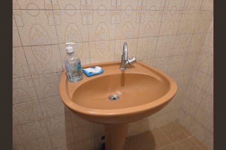 Banheiro de casa à venda com 3 quartos, 144m² em Vila Constança, São Paulo