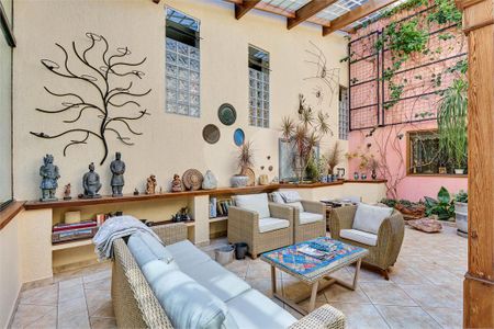 Casa à venda com 4 quartos, 411m² em Jardim Cordeiro, São Paulo