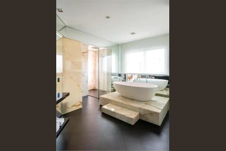 Apartamento à venda com 1 quarto, 270m² em Vila Nova Conceição, São Paulo