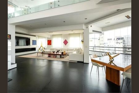 Apartamento à venda com 1 quarto, 270m² em Vila Nova Conceição, São Paulo