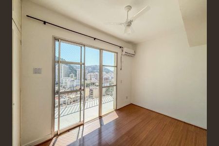 Apartamento à venda com 91m², 2 quartos e 1 vaga