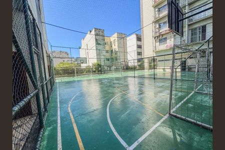 Apartamento à venda com 91m², 2 quartos e 1 vaga