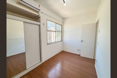 Apartamento à venda com 91m², 2 quartos e 1 vaga