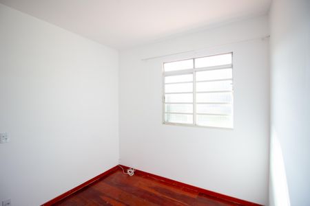 Quarto 2 de casa de condomínio para alugar com 2 quartos, 120m² em Darcy Vargas, Belo Horizonte