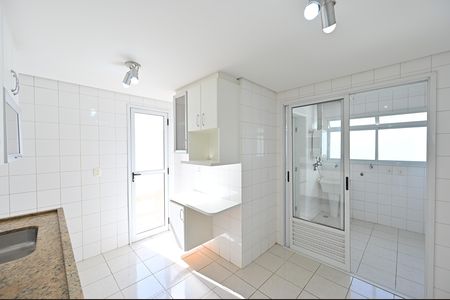 Apartamento à venda com 165m², 4 quartos e 3 vagasCozinha
