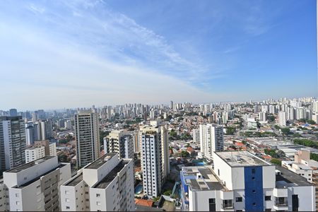 Apartamento à venda com 165m², 4 quartos e 3 vagasVista da Suíte 1
