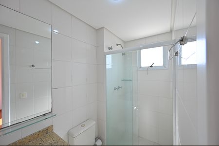 Apartamento à venda com 165m², 4 quartos e 3 vagasBanheiro da Suíte 2