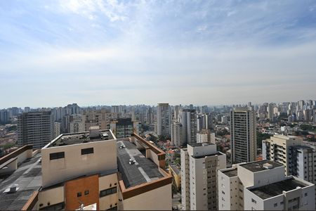 Apartamento à venda com 165m², 4 quartos e 3 vagasVista da Suíte 1
