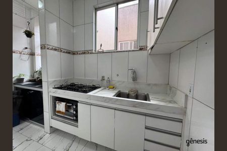 Apartamento à venda com 61m², 3 quartos e 1 vaga