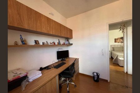 Apartamento à venda com 3 quartos, 61m² em Cinquentenario, Belo Horizonte