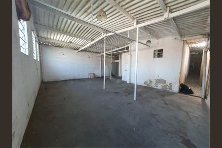 Casa à venda com 156m², 1 quarto e 1 vaga