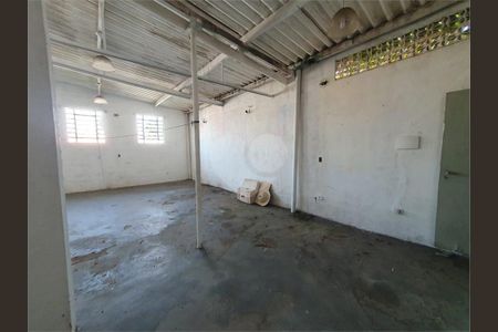 Casa à venda com 156m², 1 quarto e 1 vaga