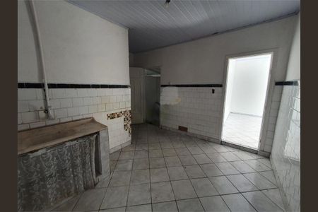 Casa à venda com 1 quarto, 156m² em Vila Esperança, São Paulo