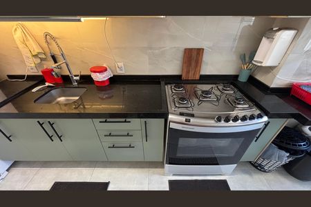 Apartamento à venda com 68m², 2 quartos e 1 vagaCozinha