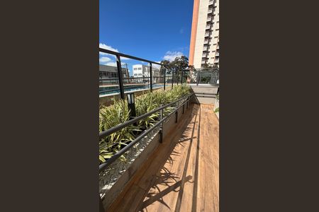 Apartamento à venda com 68m², 2 quartos e 1 vagaCorrimão - Rampa