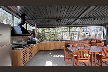 Apartamento à venda com 68m², 2 quartos e 1 vagaChurrasqueira