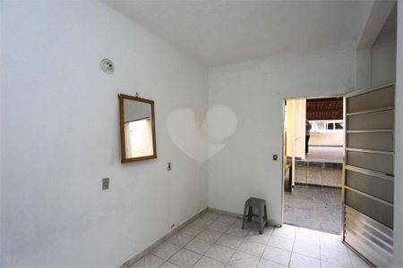 Casa à venda com 160m², 3 quartos e 2 vagas