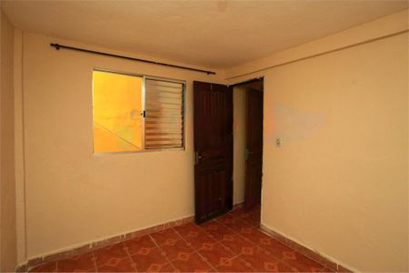 Casa à venda com 3 quartos, 160m² em Parque Reboucas, São Paulo